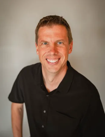 Dr. Matthew Hansen